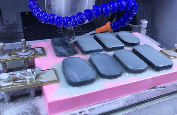電腦玉雕機有何優勢,玉石雕刻專業工具介紹
