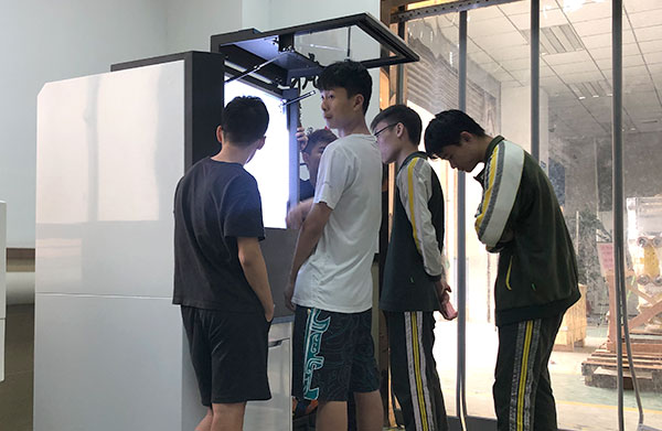 定制雕刻機廠家需要具備哪些技術實力